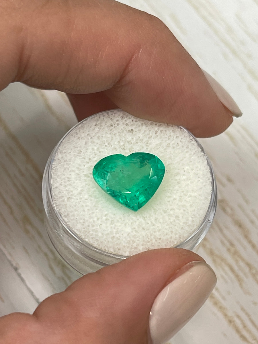11x12mm Heart-Cut Colombian Emerald - Vibrant 5.16 Carat Loose Gem