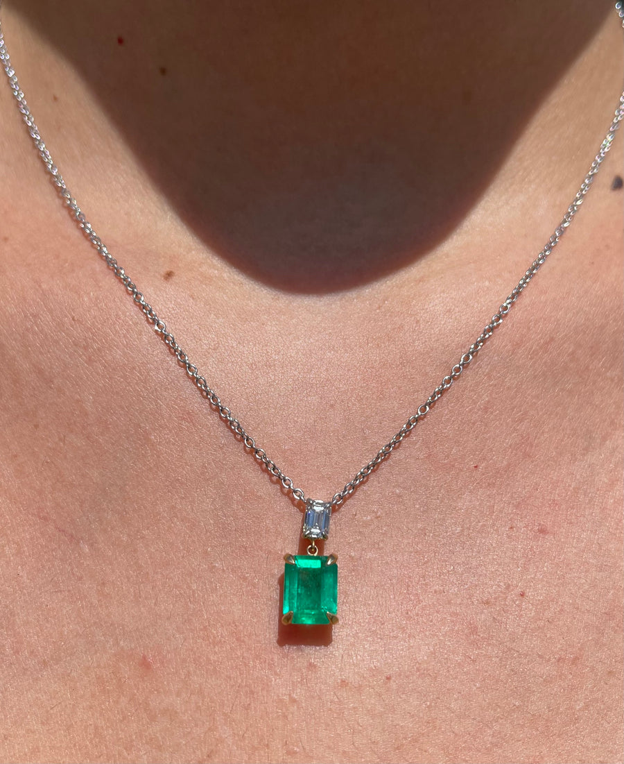 2.95tcw Vivid Green emerald cut Colombian emerald diamond dangle necklace 18K gold