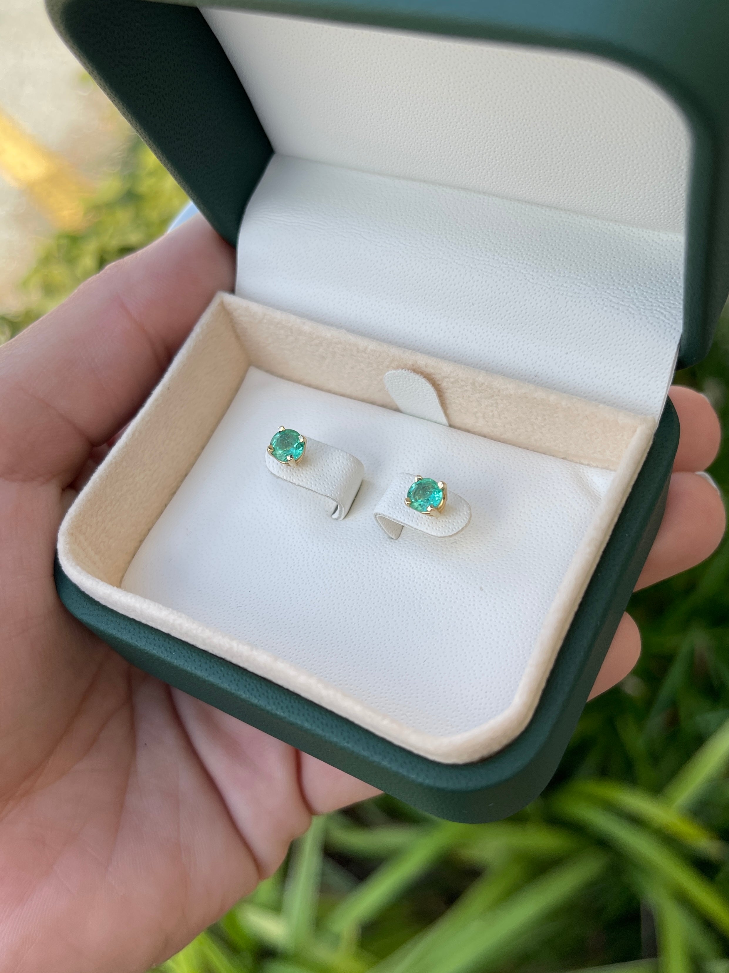 0.85tcw 14K 4.8mm Round Emerald Stud Earrings - JR Colombian Emeralds