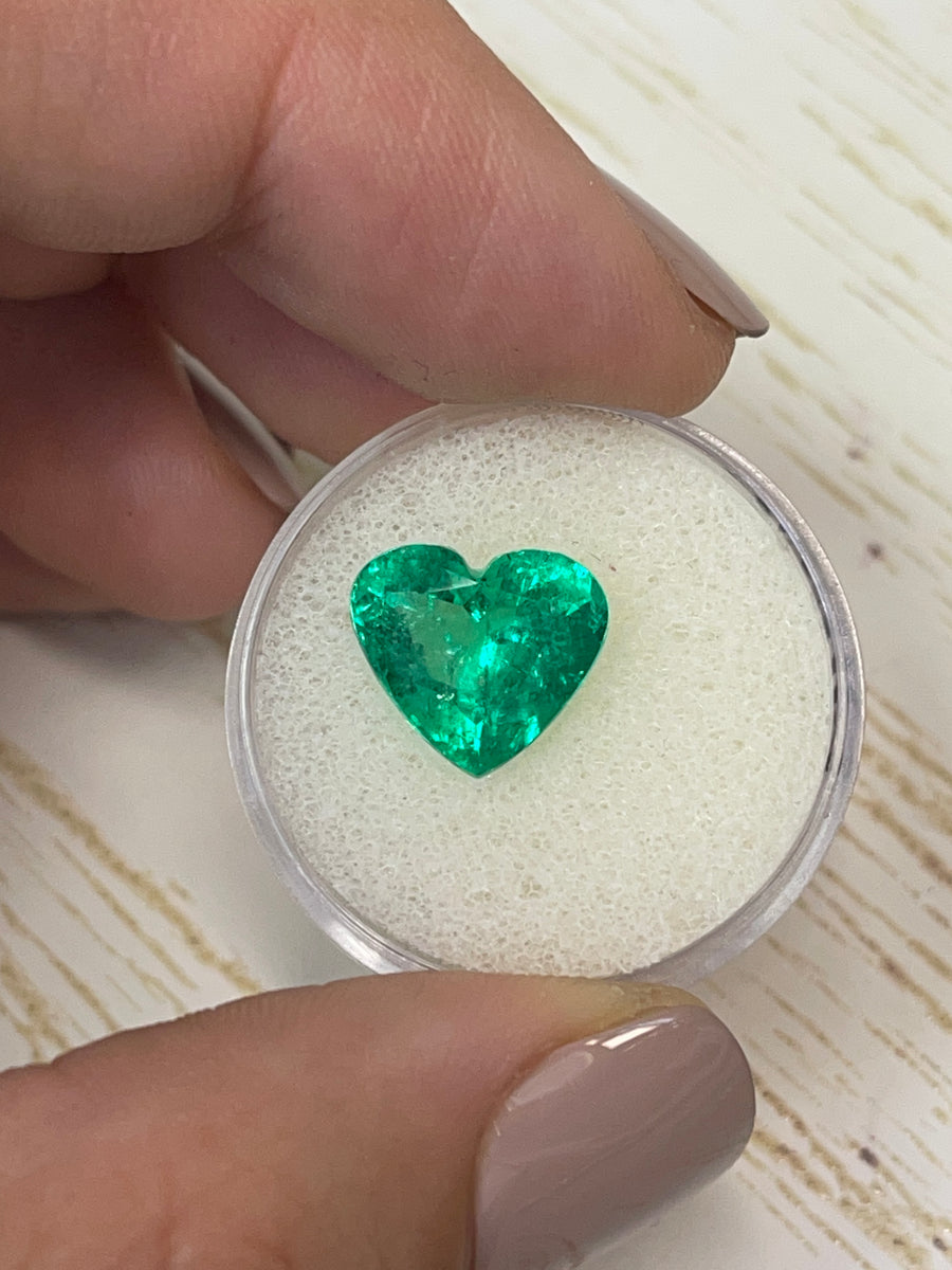4.12 Carat Heart-Cut Colombian Emerald with Minor Oil - Natural and Green