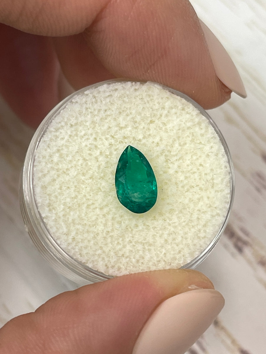 Natural Colombian Emerald - 0.96 Carat Pear Cut in Rich Green