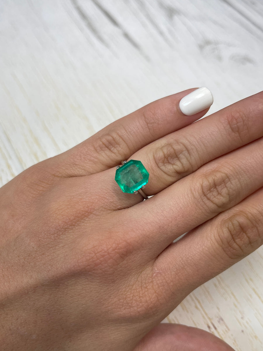 Gorgeous Emerald Cut - 4.56 Carat Colombian Emerald