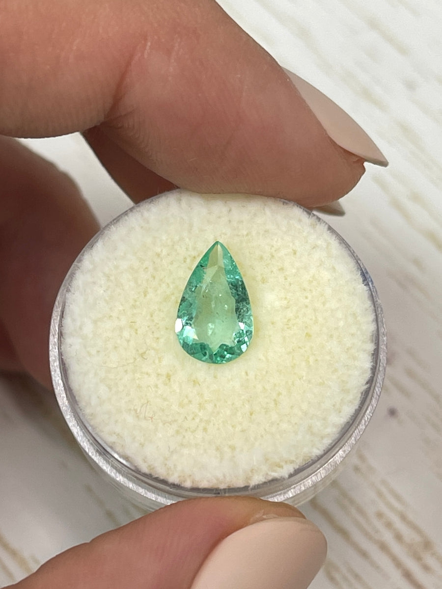 Pear-Cut Colombian Emerald: 1.34 Carats of Stunning Spready Green Natural Beauty