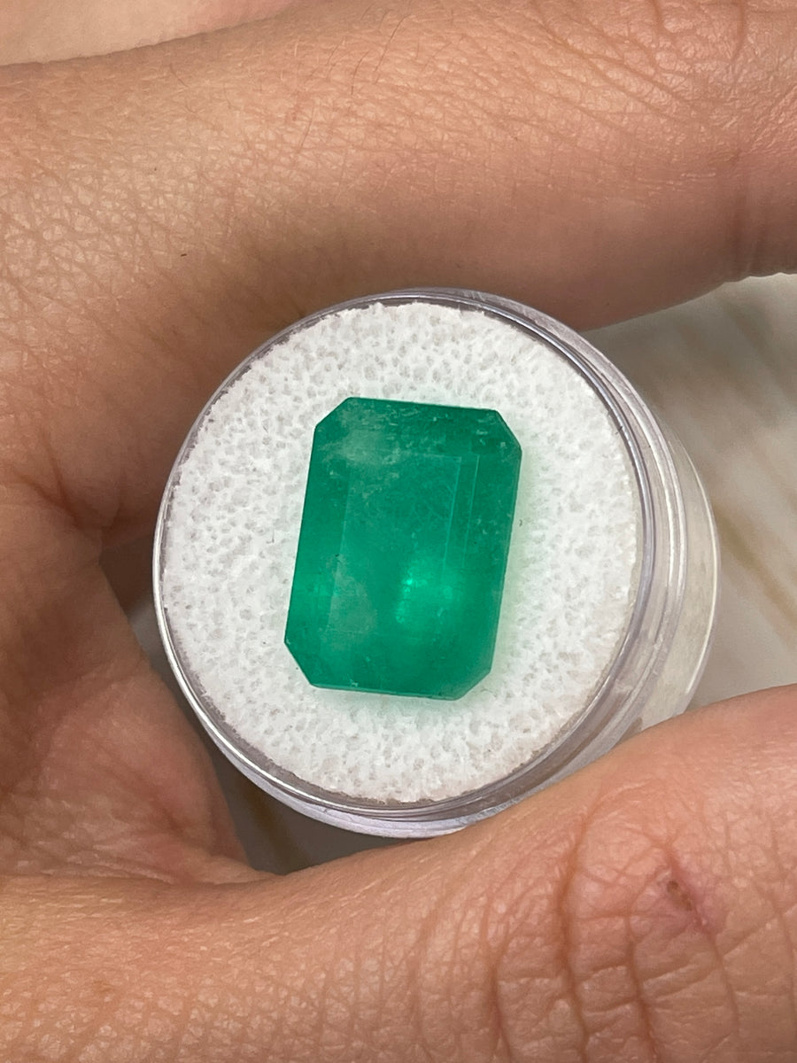 High-Quality Colombian Emerald - 10.03 Carat, Emerald Cut, Loose Gemstone