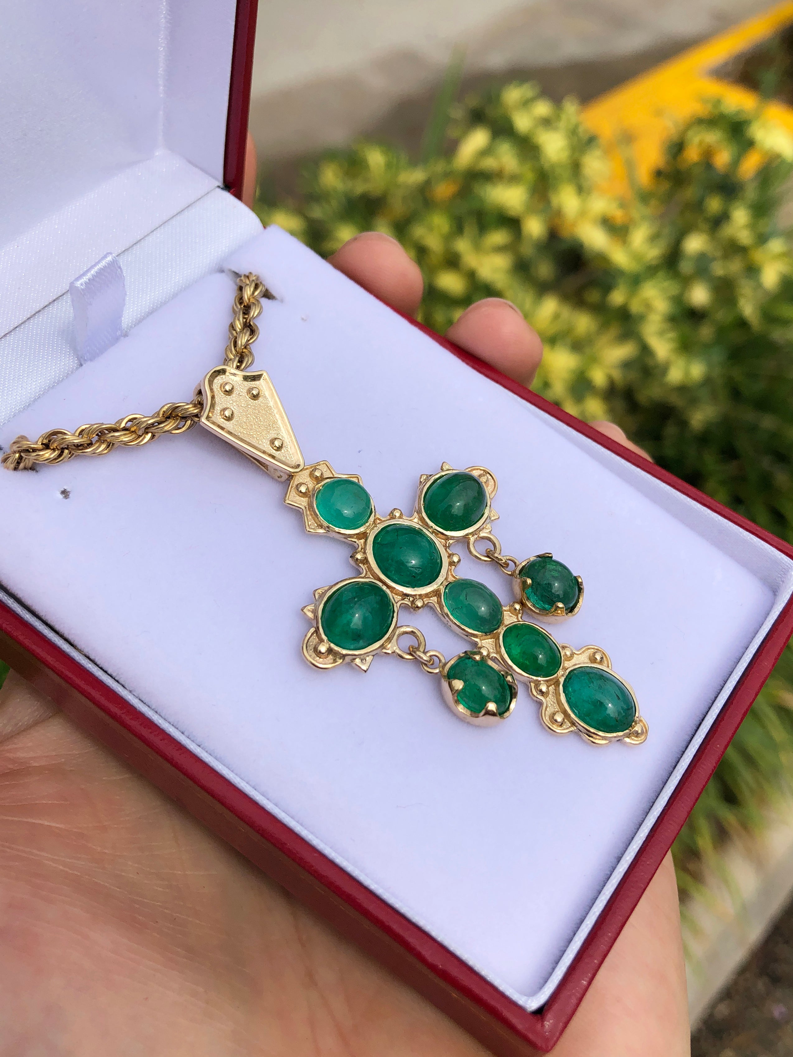 Señora De Atocha Replica Natural Colombian Emerald Cabochon Cross 18K