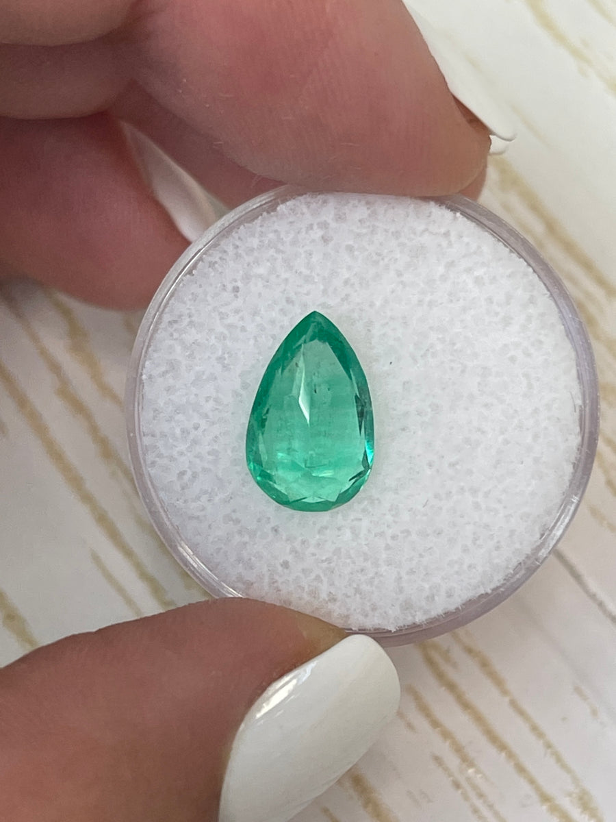 Natural Colombian Emerald - 2.52 Carat Gem with a Brilliant Green Tone
