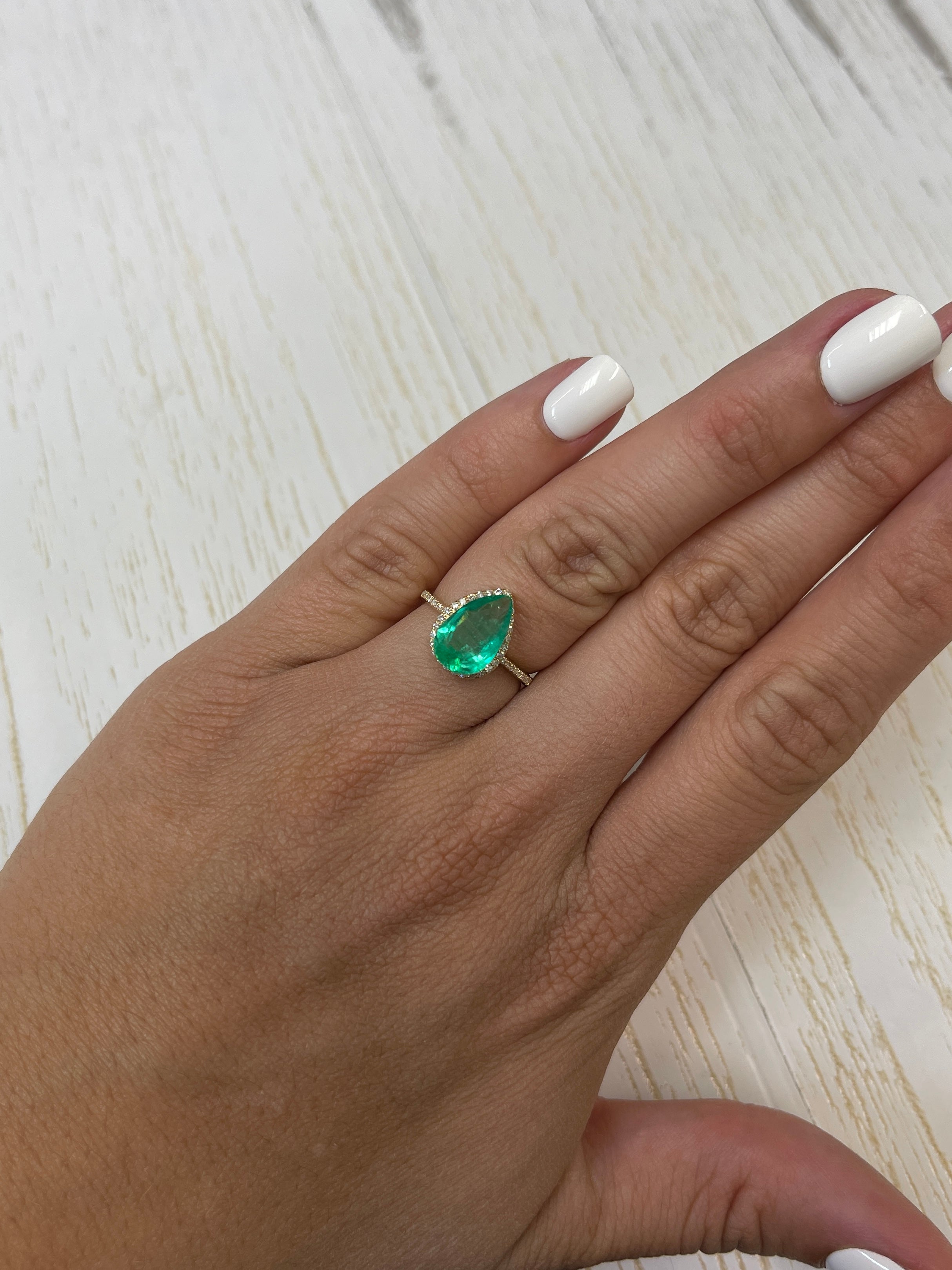 2.52 Carat Color Band Green Natural Loose Colombian Emerald-Pear Cut - JR Colombian Emeralds