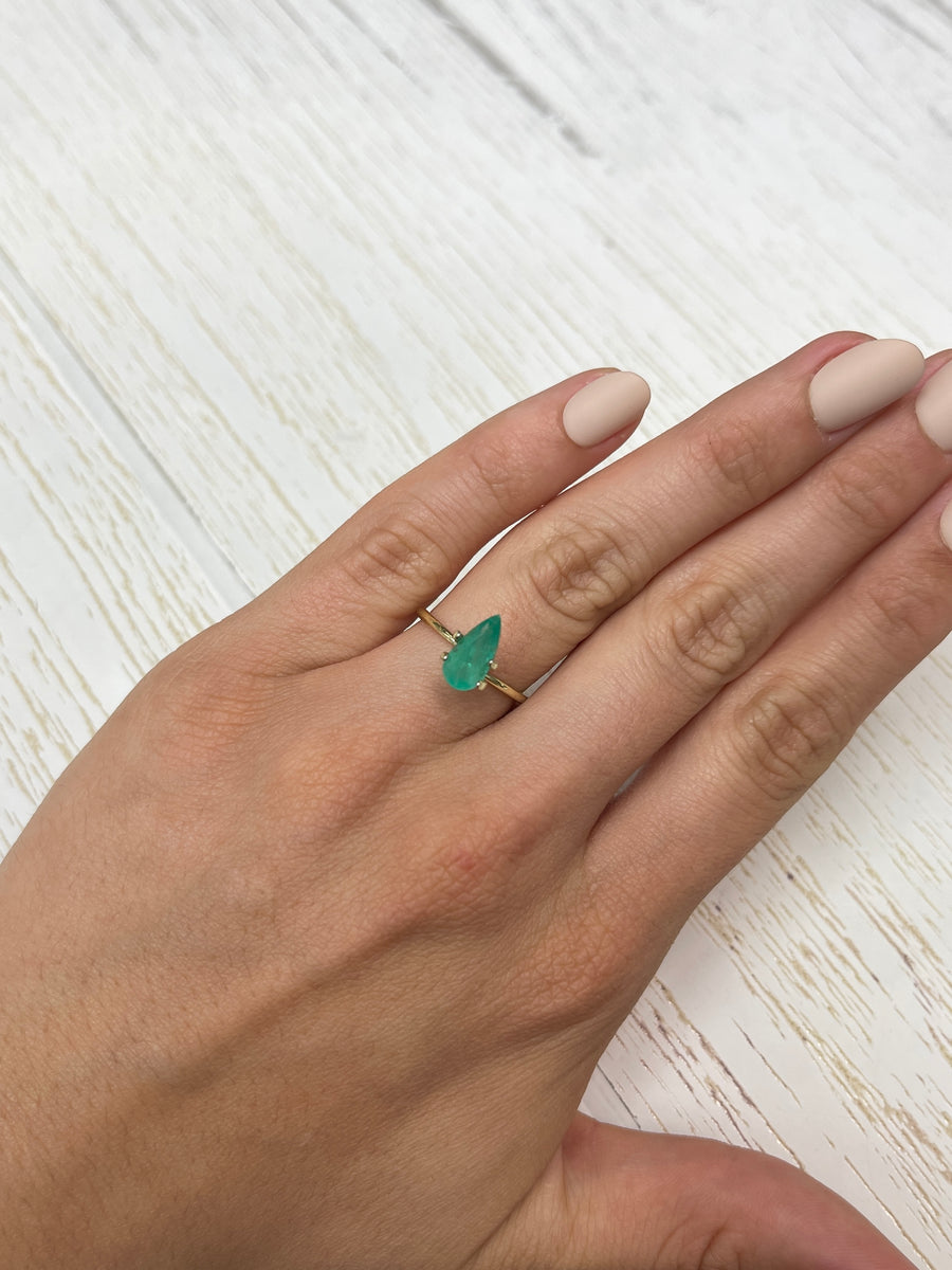 Vivid Green Pear-Cut Colombian Emerald - 1.46 Carat Precious Stone