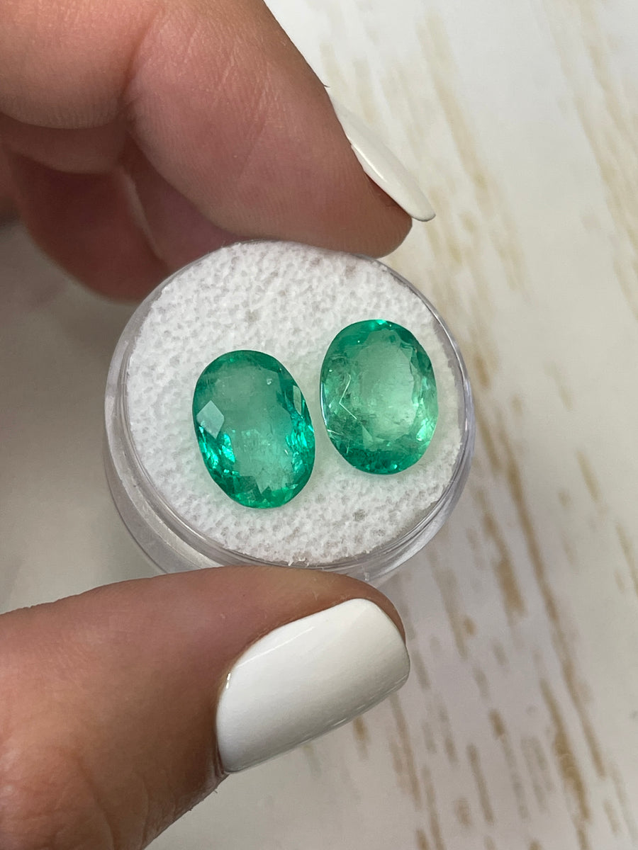 9.02 Carat Total Weight Colombian Emeralds - Matching Pair in Oval Cut (13x9)