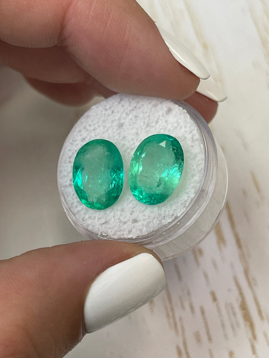 Colombian Emeralds - A Pair of 13x9 Oval-Cut Gemstones, Totaling 9.02 Carats