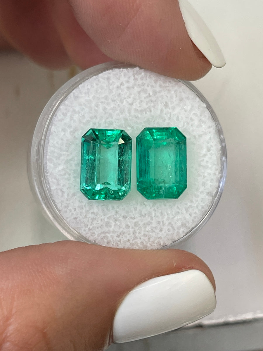 Two Loose Colombian Emeralds - 10x8mm Size - Stunning 7.11 Carats