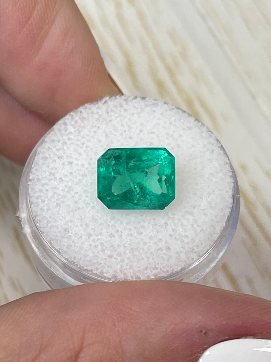 Exquisite Bluish Green Colombian Emerald - 3.41 Carat