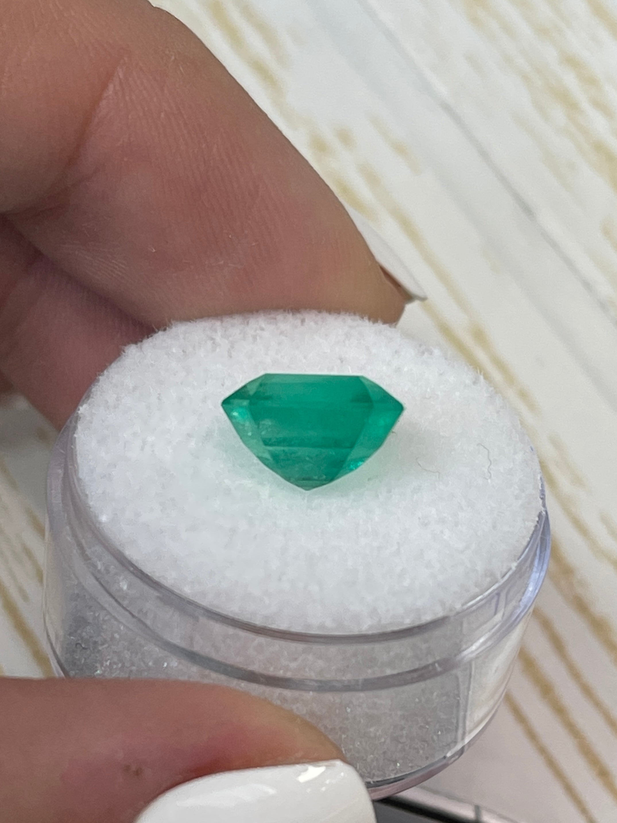 Gorgeous 4.21 Carat Chunky Emerald Cut Colombian Emerald