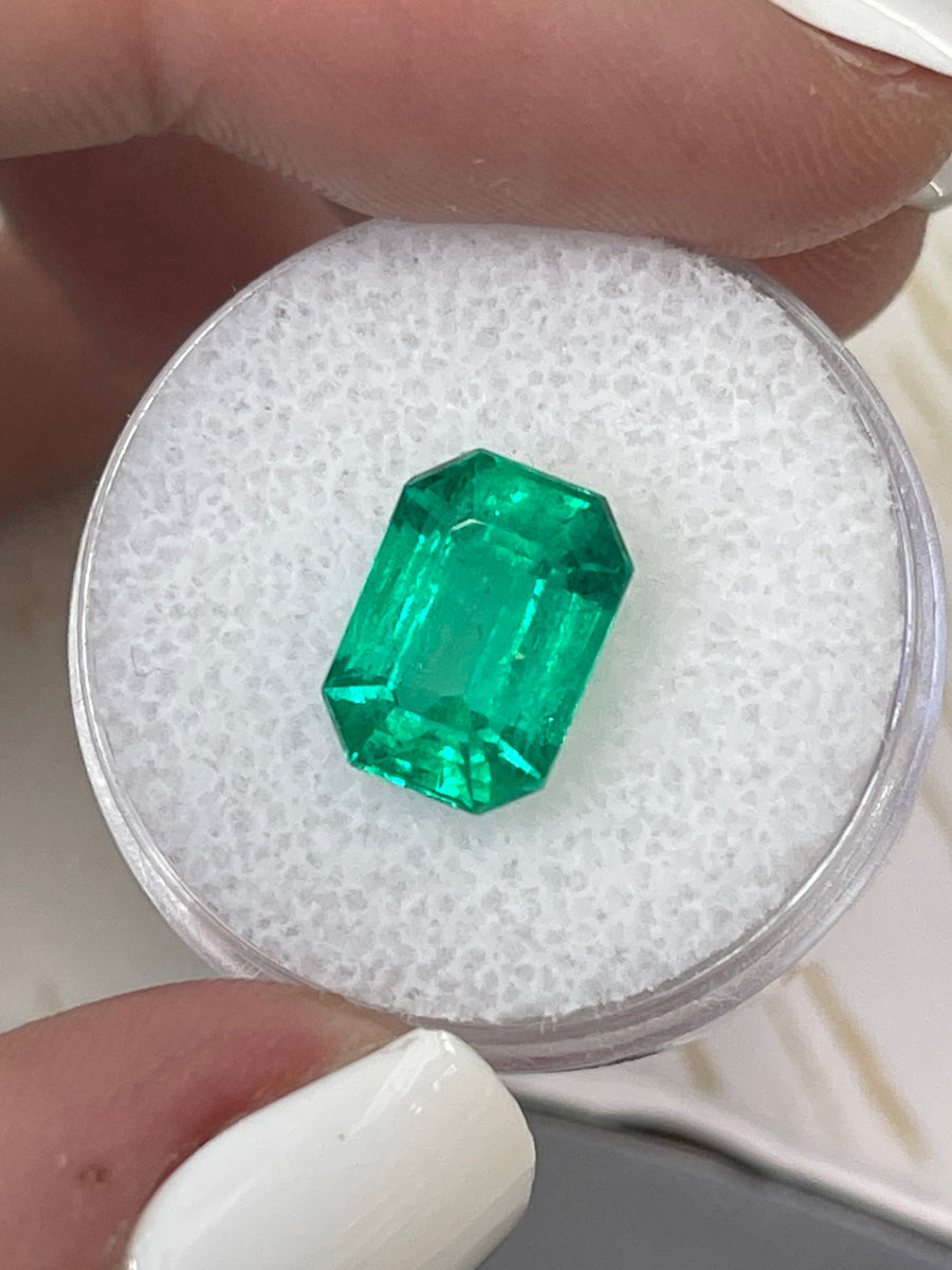 Natural Colombian Emerald - Vivid Muzo Green - 11x8mm - 4.46 Carat