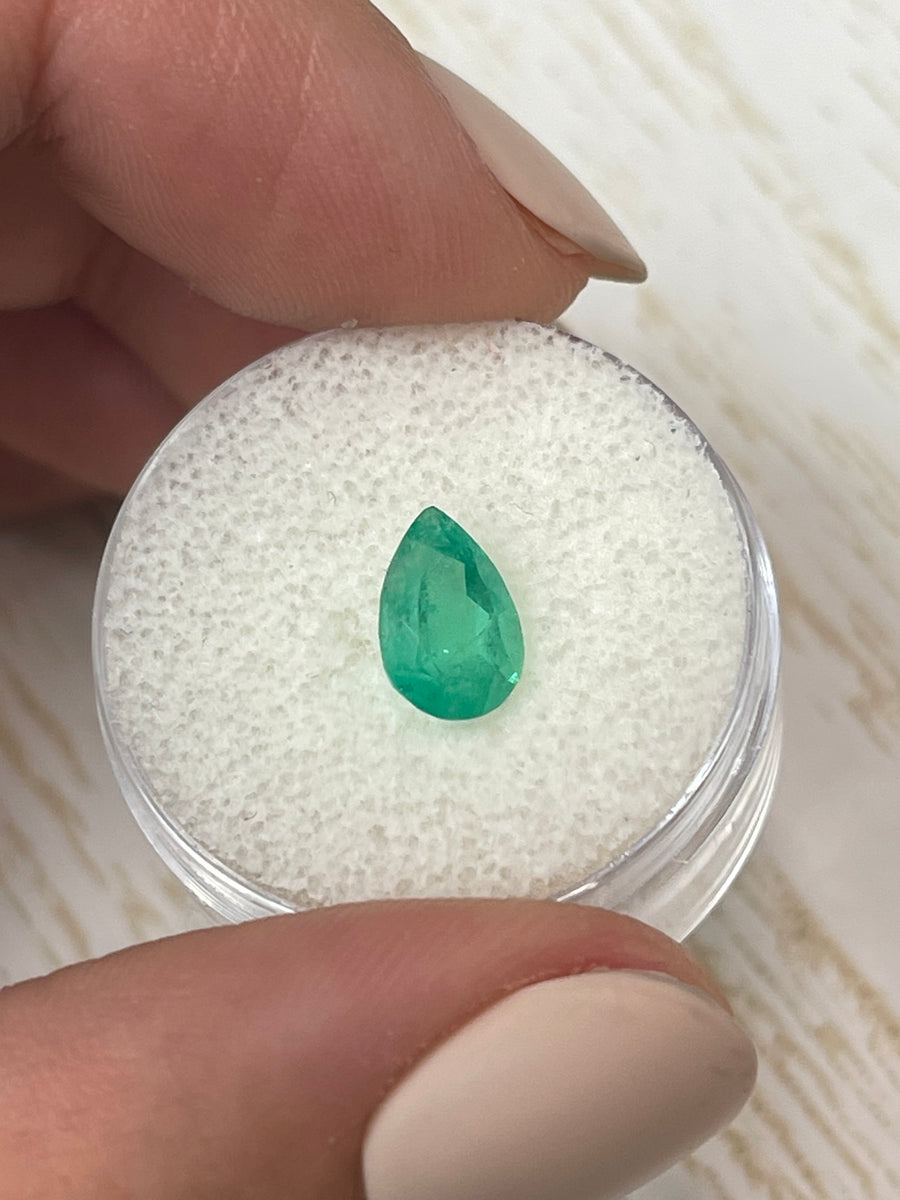 Loose Colombian Emerald - 1.58 Carats - Pear Cut - Vibrant Medium Green
