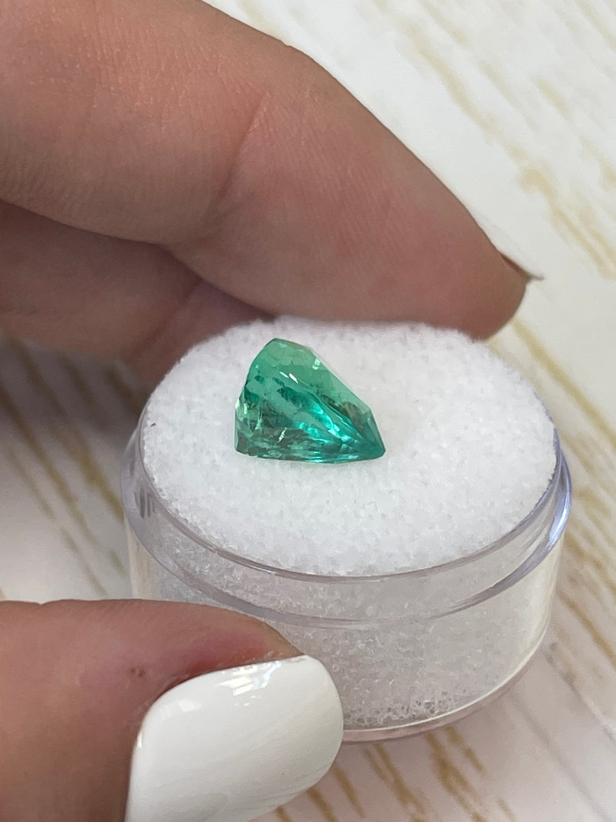 Exquisite 4.12 Carat Heart-Cut Colombian Emerald with Minor Oil Enhancement