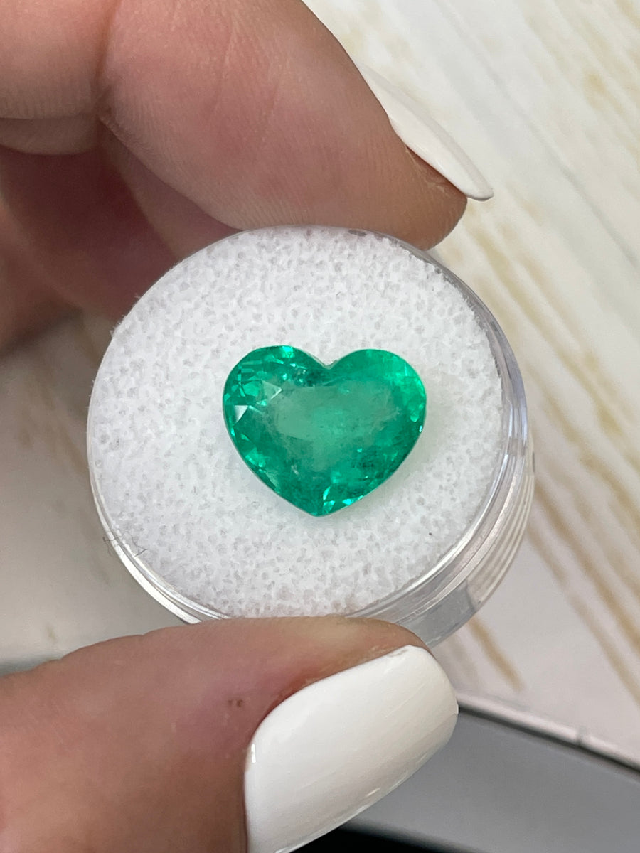 6.24 Carat Heart-Shaped Colombian Emerald Gemstone