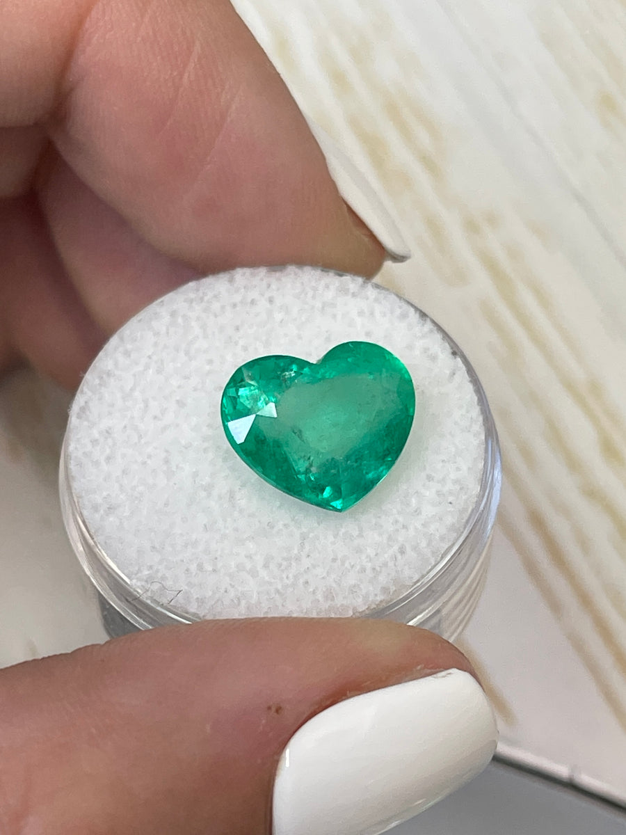 13x11 mm Loose Natural Colombian Emerald in Heart Cut