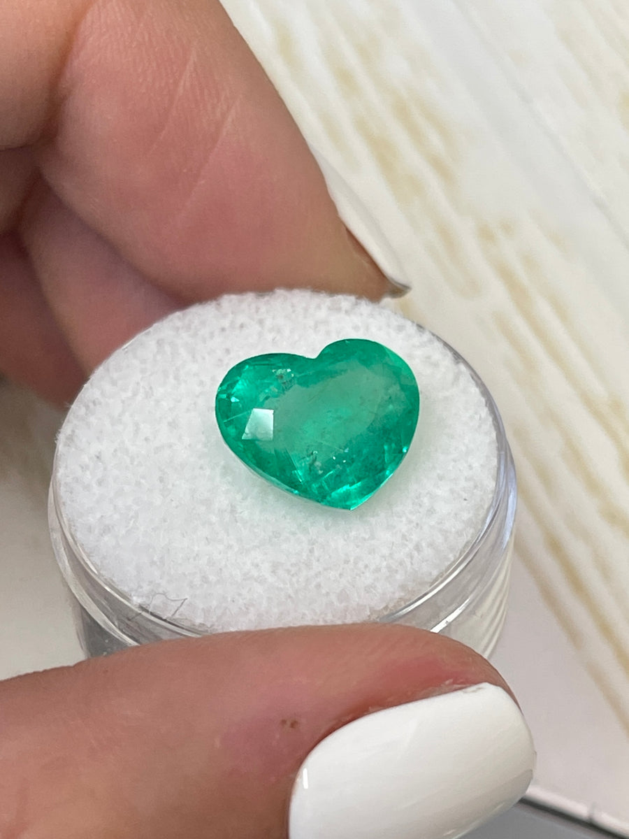 Heart Cut 6.24 Carat Colombian Emerald - Natural Beauty
