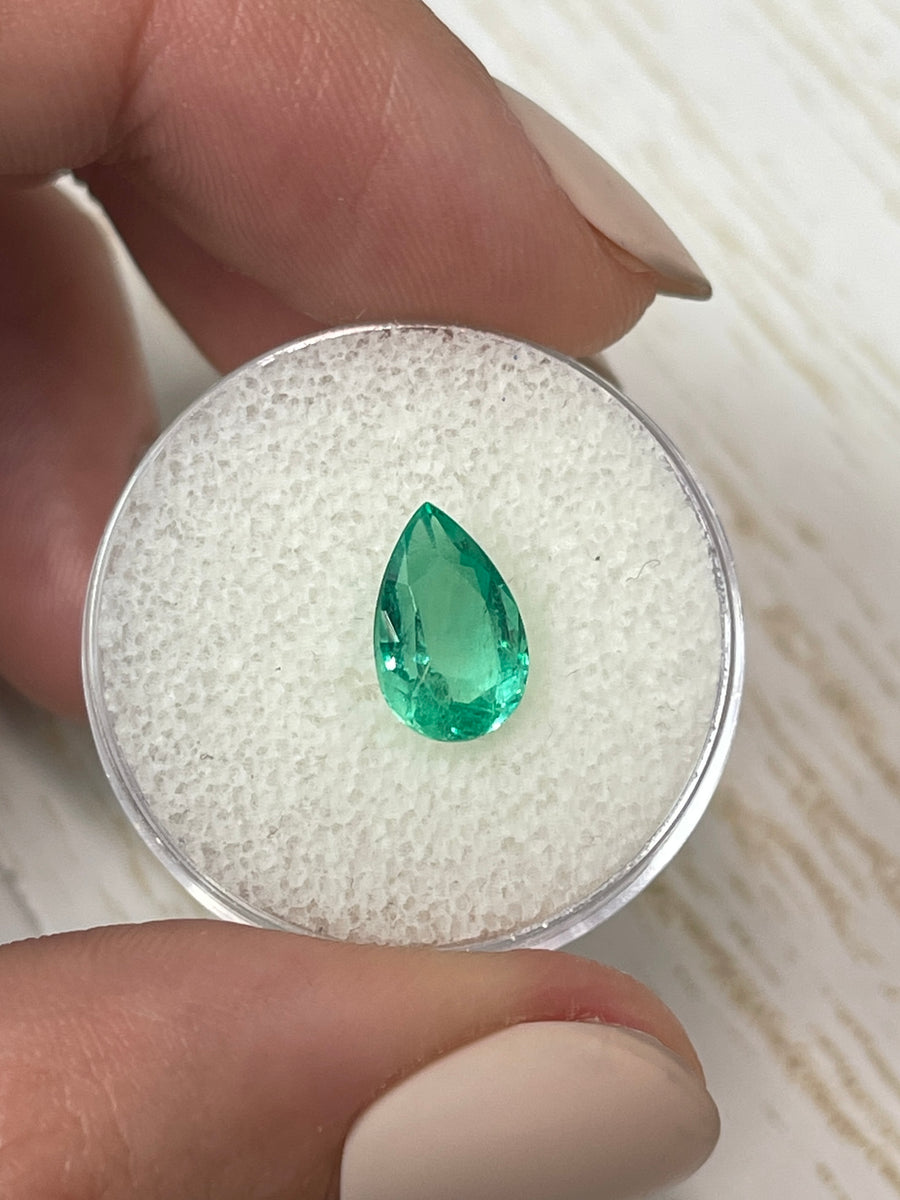Elegant 1.94 Carat Colombian Emerald: Crystalline Green Beauty - Pear Cut