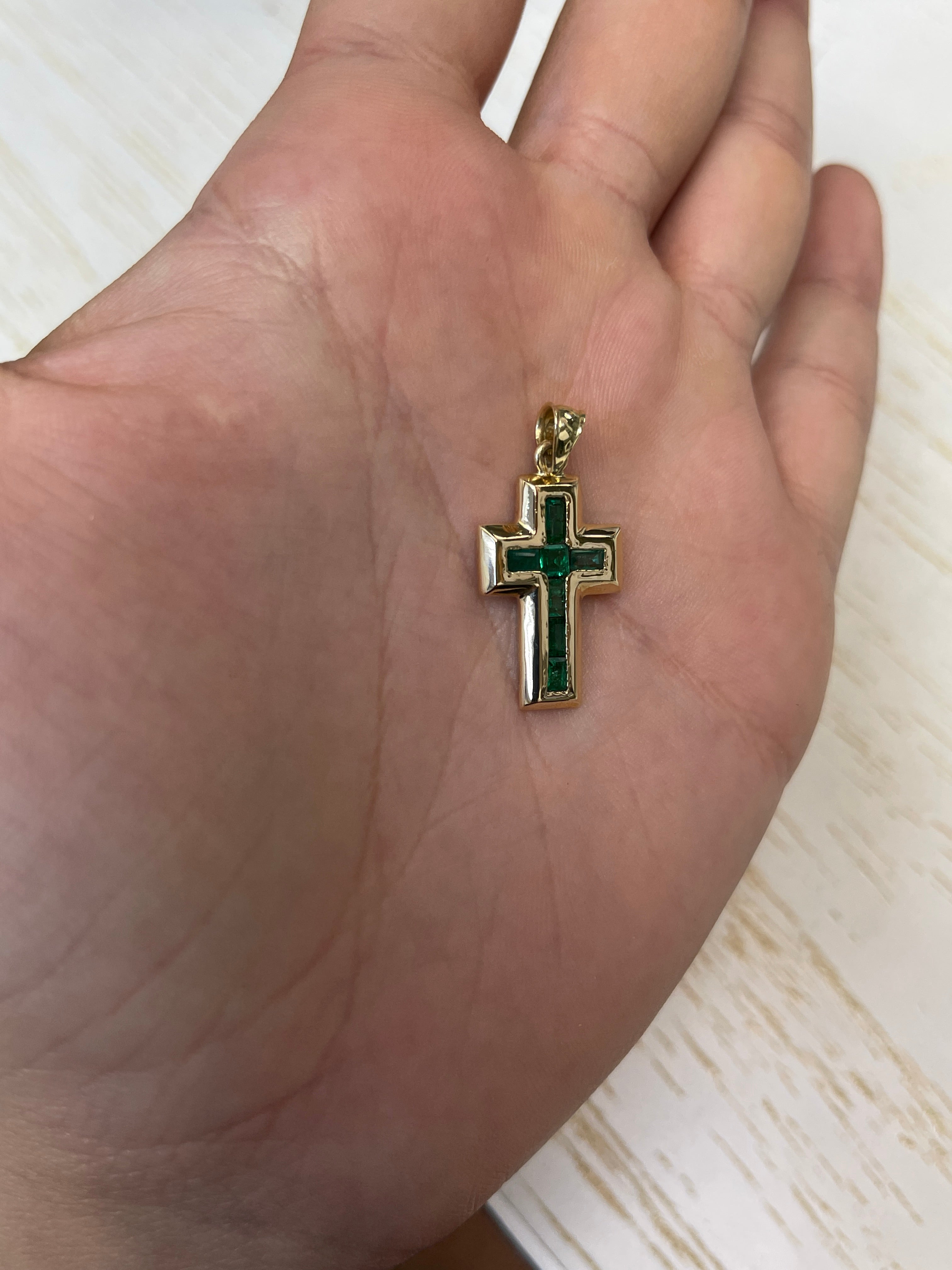 2.0tcw Colombian Emerald 14K Gold Cross - JR Colombian Emeralds