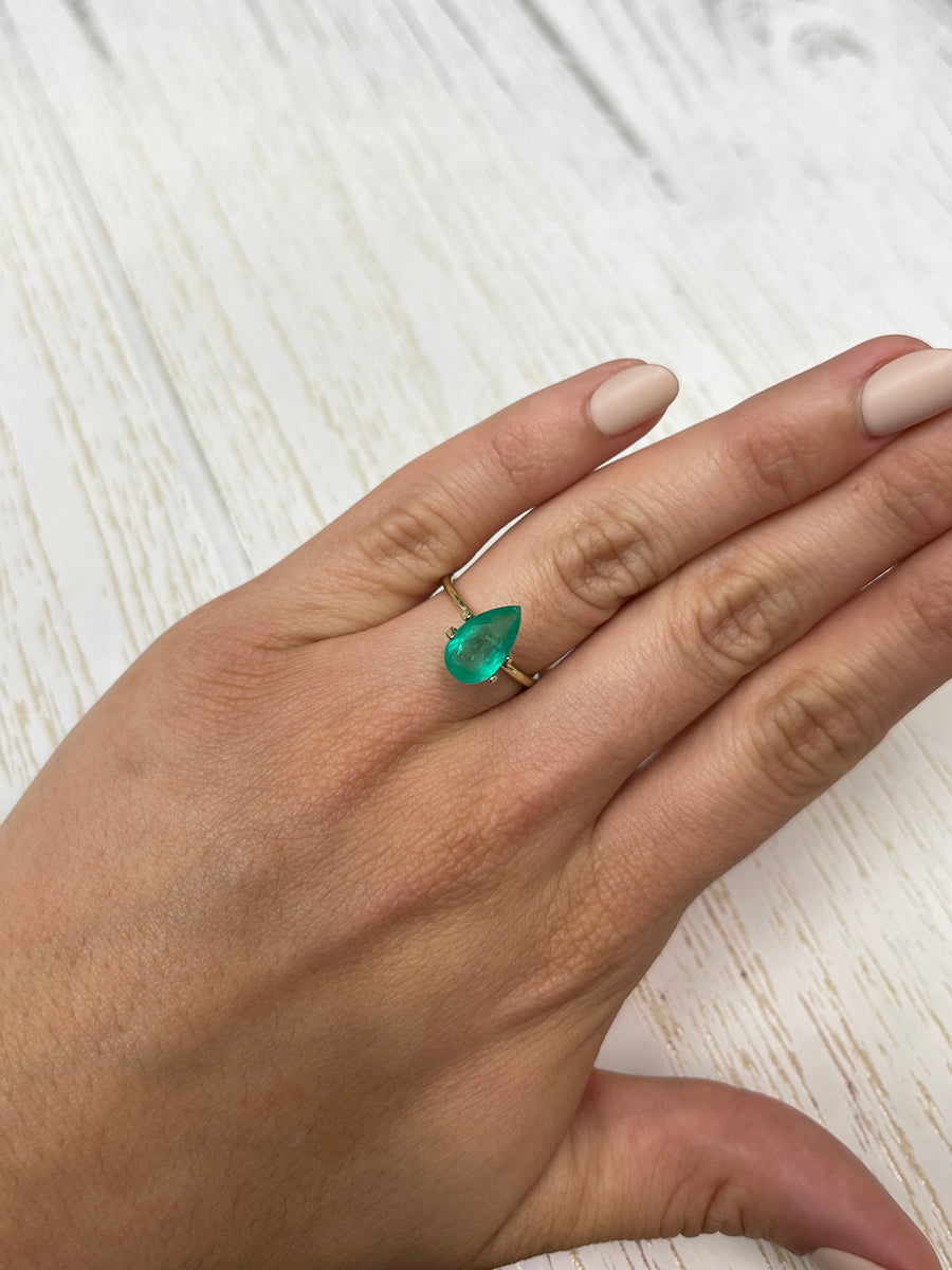 Natural Green Colombian Emerald - Pear Cut - 2.53 Carat Loose Stone