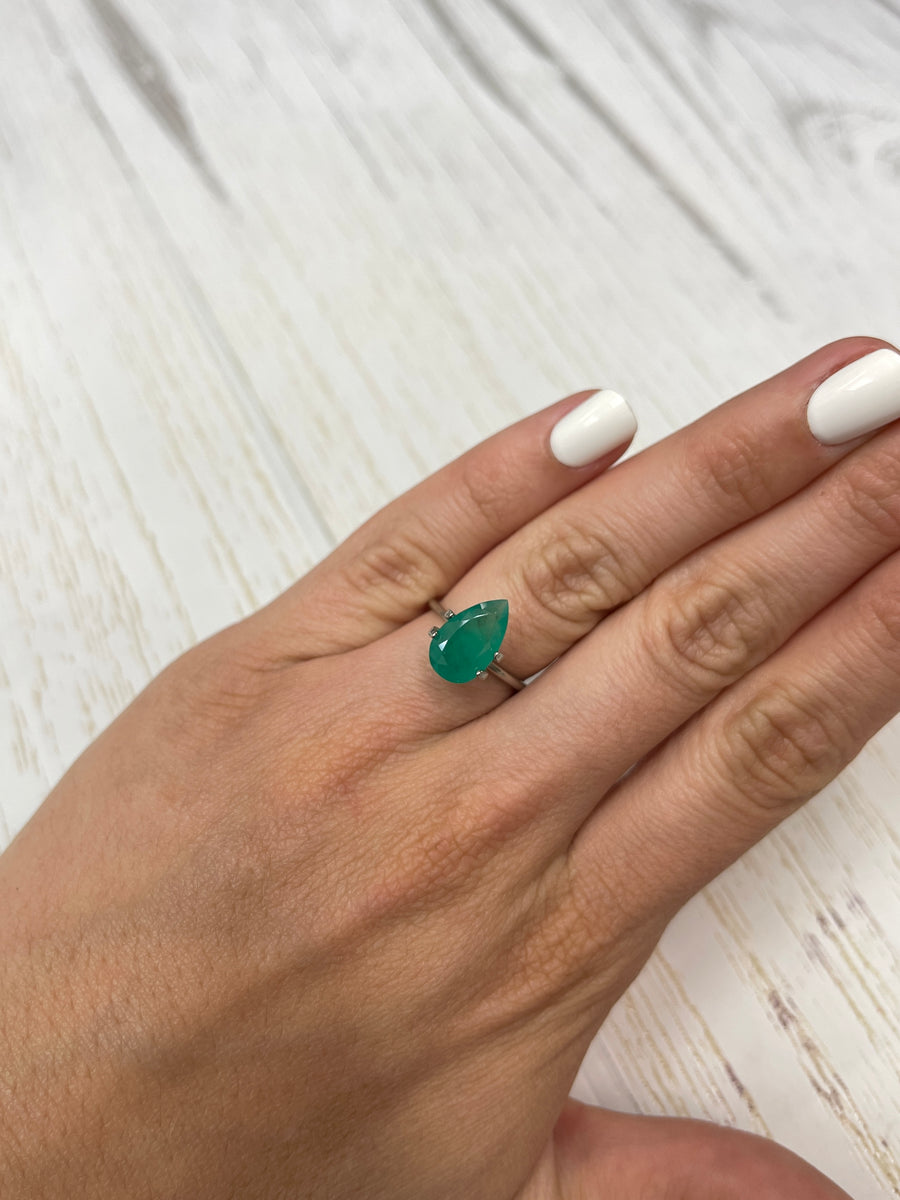 Gorgeous 2.73 Carat Colombian Emerald - Unmounted, Pear Shaped