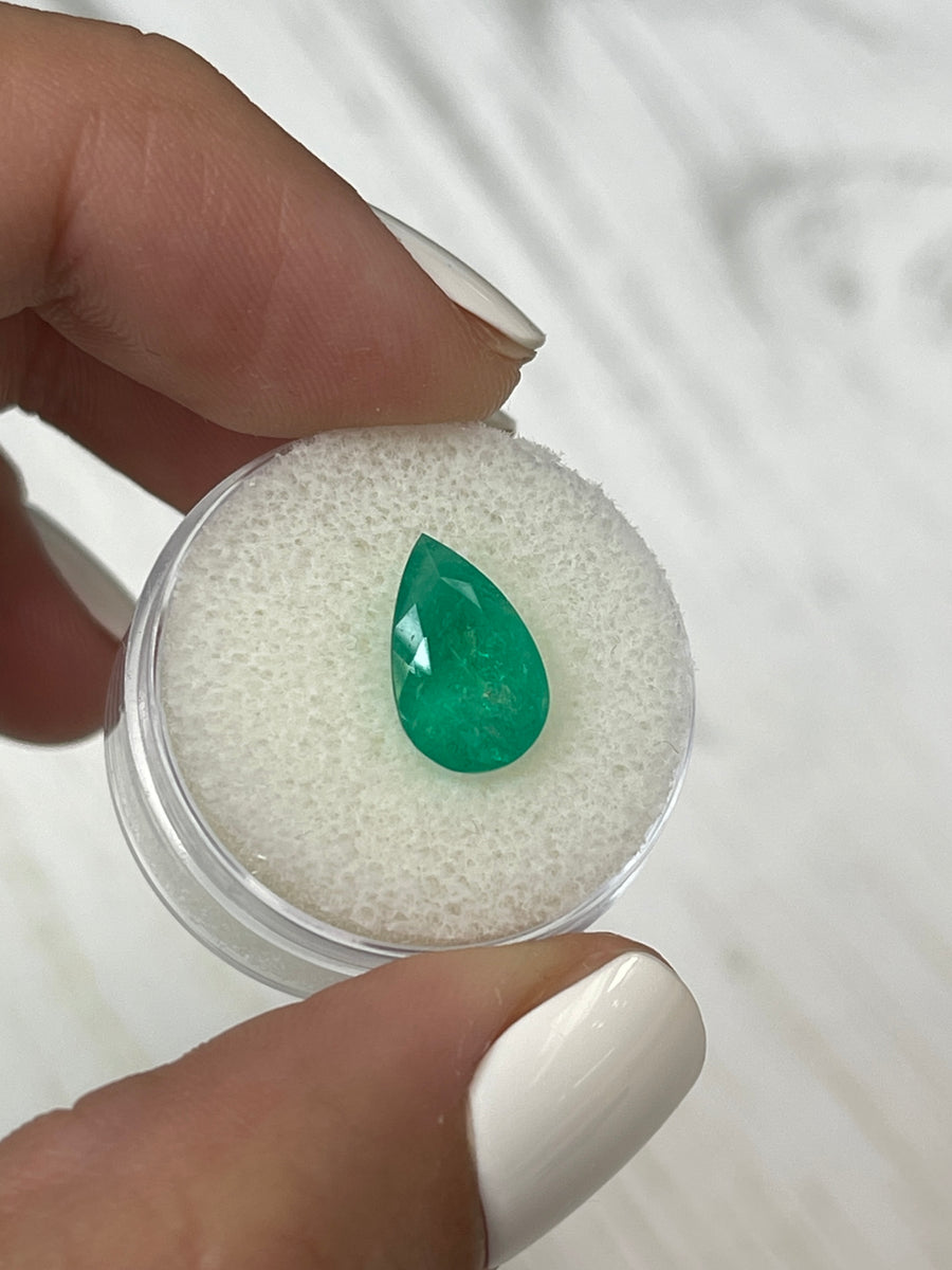 Colombian Green Emerald - 3.02 Carats, Pear Shaped Loose Gem