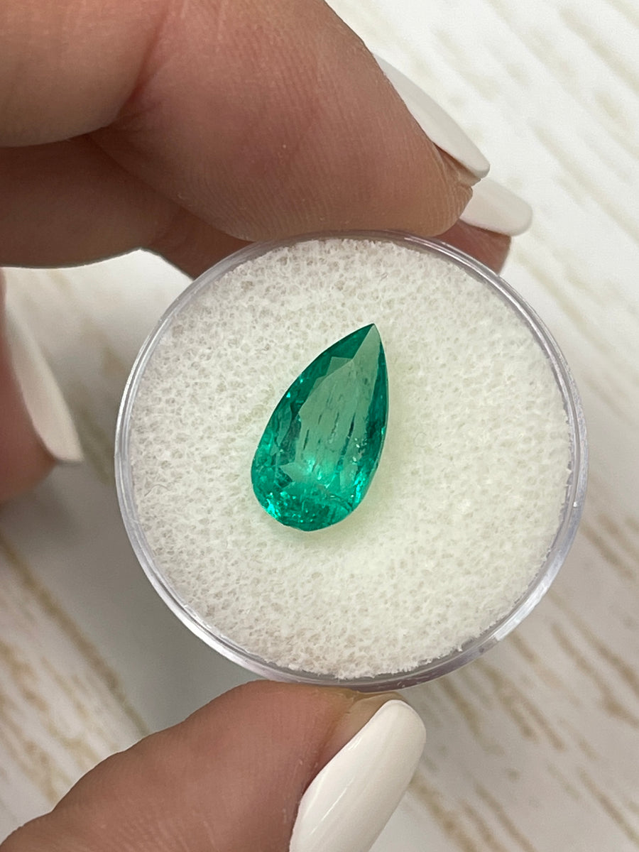Gorgeous 13x7 Pear-Shaped Colombian Emerald - 3.10 Carat