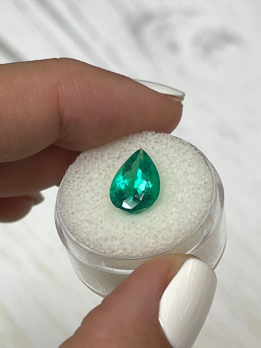 3.57 Carat Colombian Emerald - Stunning Vivid Green Color - Pear Cut
