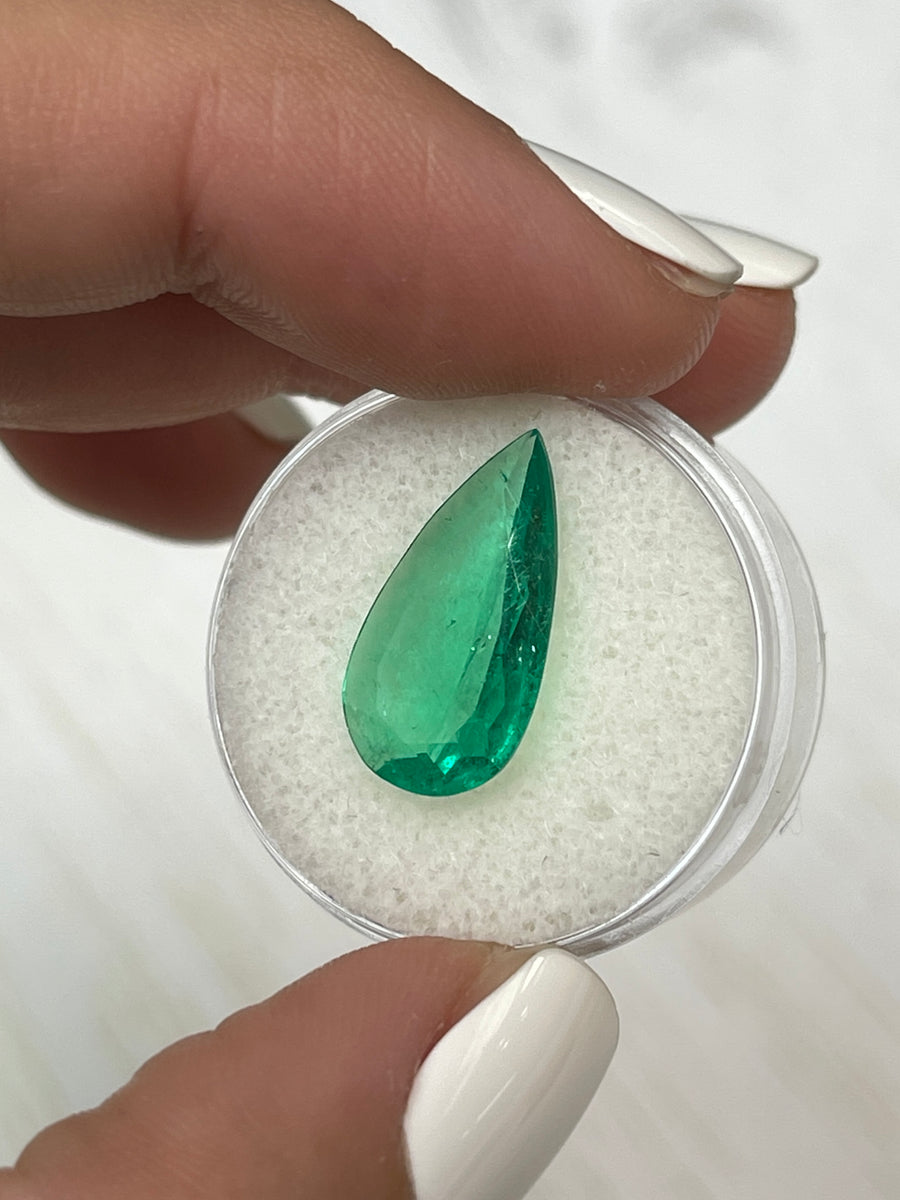 Colombian Emerald - 3.83 Carat Spready Green - Pear Shaped Loose Gem