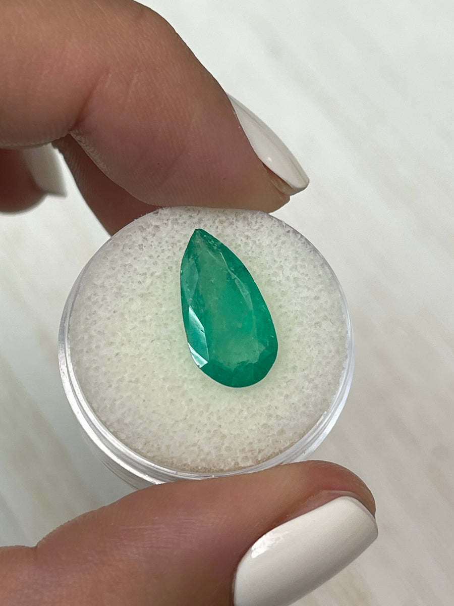 16x8.5mm Colombian Emerald - Loose Stone - 3.84 Carats - Pear Shape