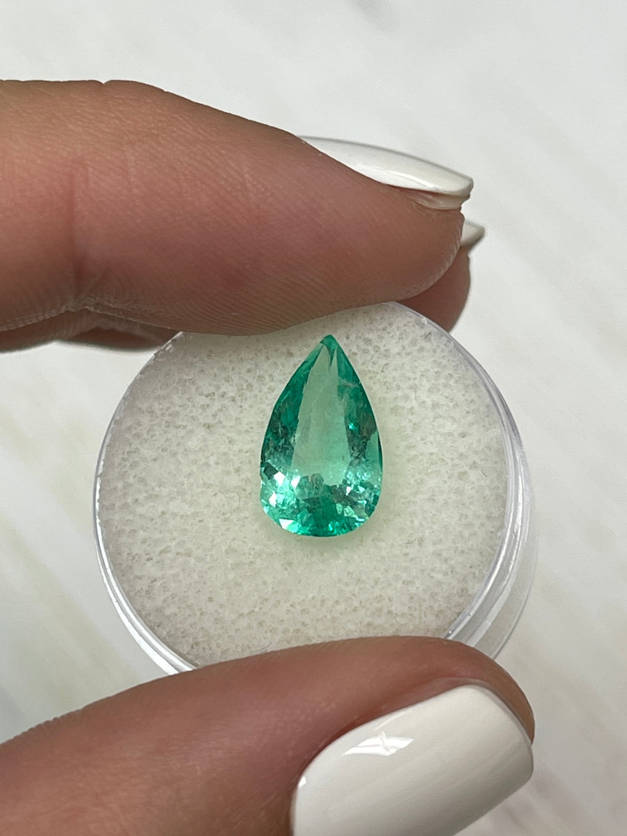 Unset Colombian Emerald - Pear Shaped - 4.09 Carats - Lively Green Hue - 13x8mm Size