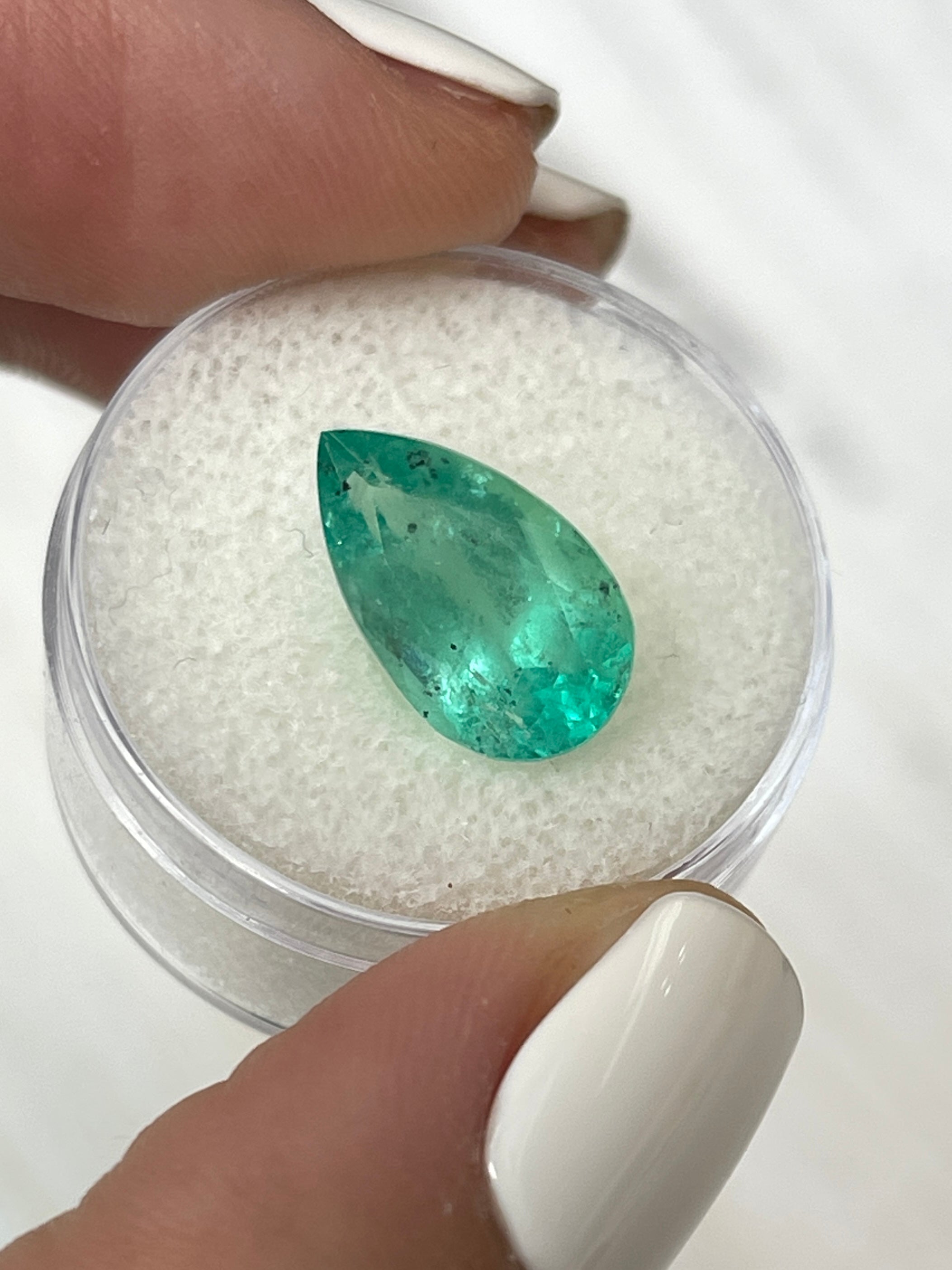 4.13 Carat Colombian Emerald - Stunning Pear Cut - Natural Mint Green