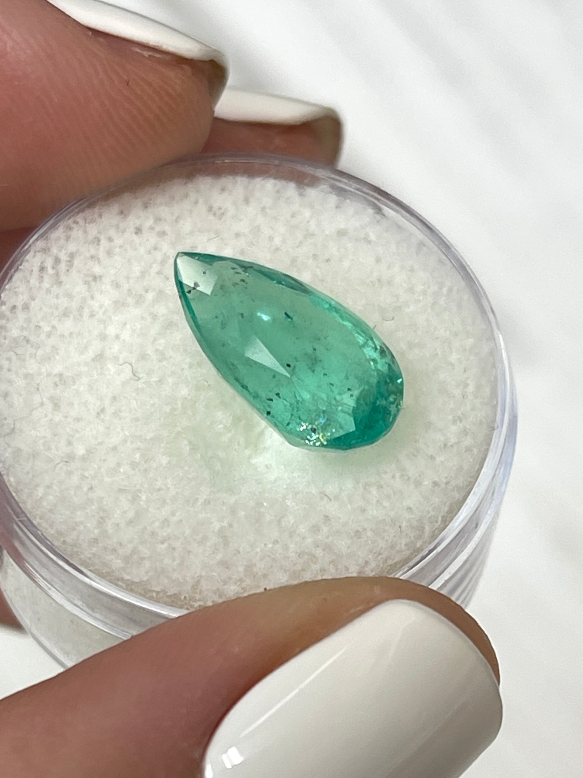 Mint Green Colombian Emerald - 4.13 Carat Loose Gemstone - Pear Shape