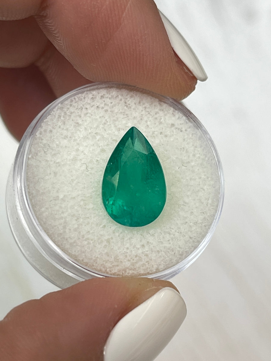 Pear-Shaped Colombian Emerald - 4.19 Carat Vibrant Green Gemstone