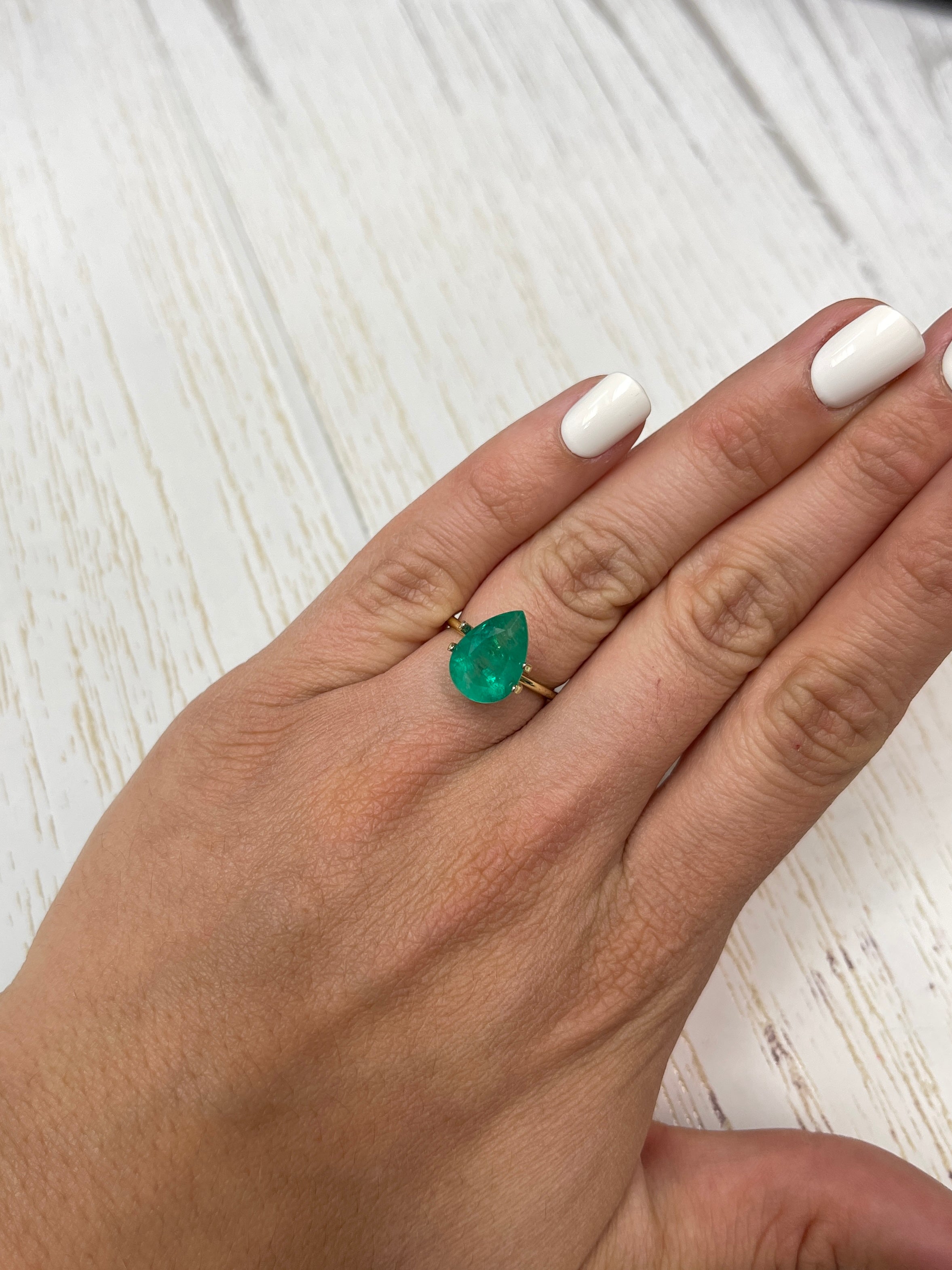 4.30 Carat 13x9 Medium Green Natural Loose Colombian Emerald-Pear Cut - JR Colombian Emeralds