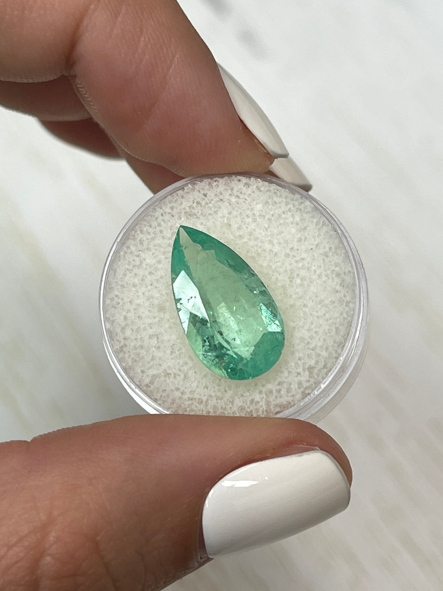 Stunning 6.0 Carat Pear-Shaped Colombian Emerald Gemstone
