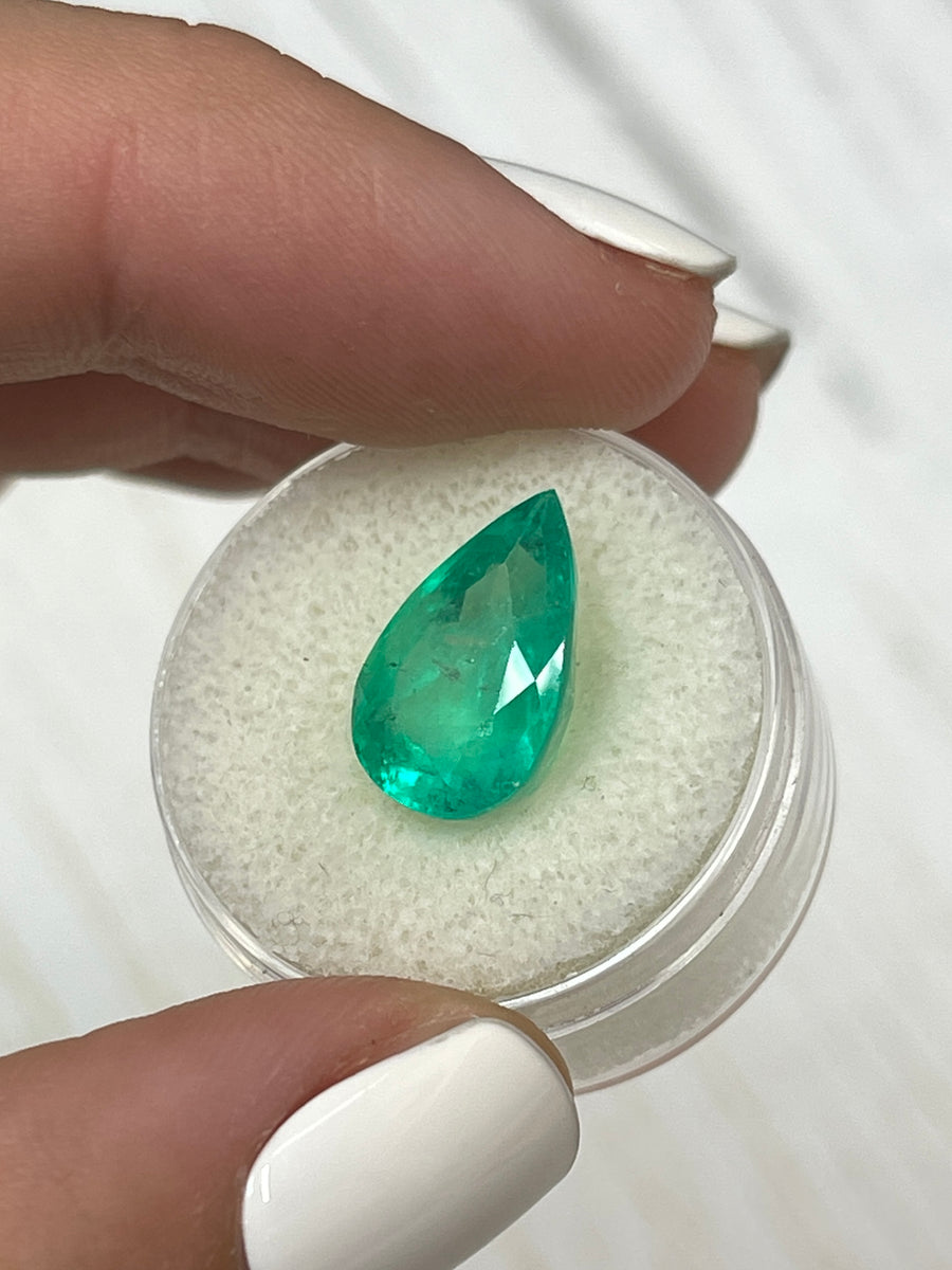 Natural Colombian Emerald - Pear Cut - Vibrant 6.28 Carats - Muzo Green Shade