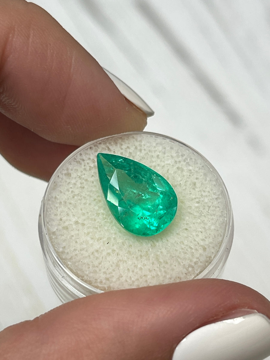 Colombian Emerald with Pear Cut - 6.28 Carats - Stunning Muzo Green