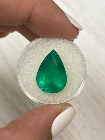 Large 9.40 Carat Colombian Emerald-Pear Cut Gemstone - High-Quality Natural Loose Emerald