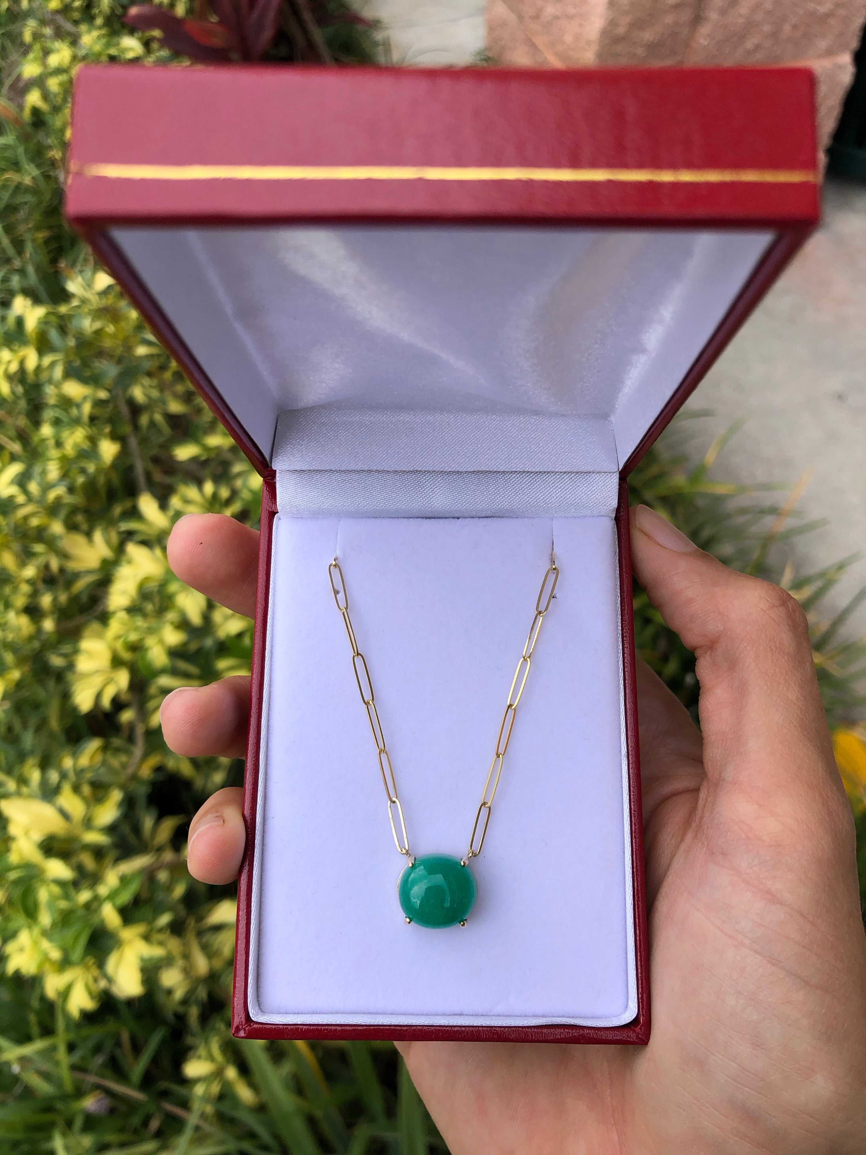 9.50 Carat Large Emerald Cabochon Stationary Paper Clip Necklace 14K