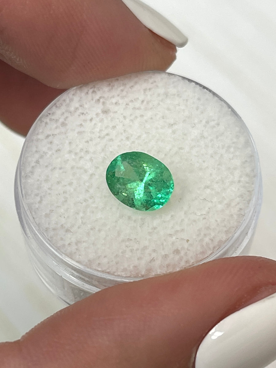 Large Oval Cut Colombian Emerald - 19 Carats - Bright Green Hue