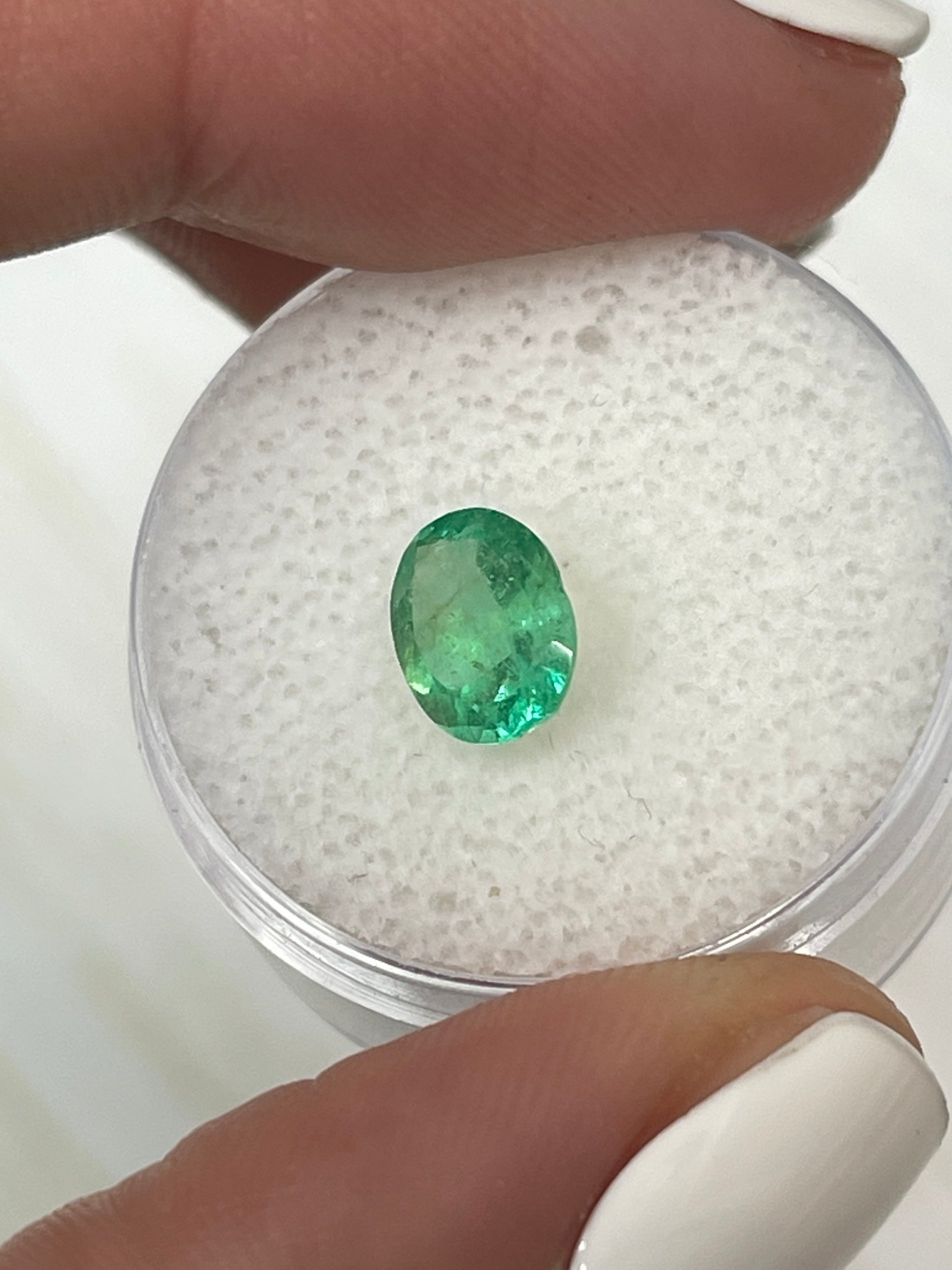 Natural Colombian Emerald - 19 Carat Oval Cut - Vibrant Yellowish Green