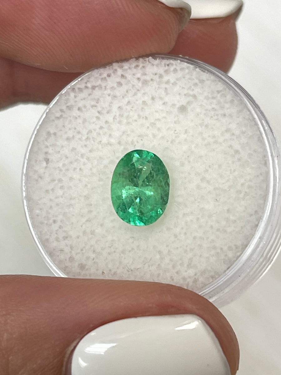Colombian Emerald Gemstone - Oval Cut - 19 Carat Yellow-Green