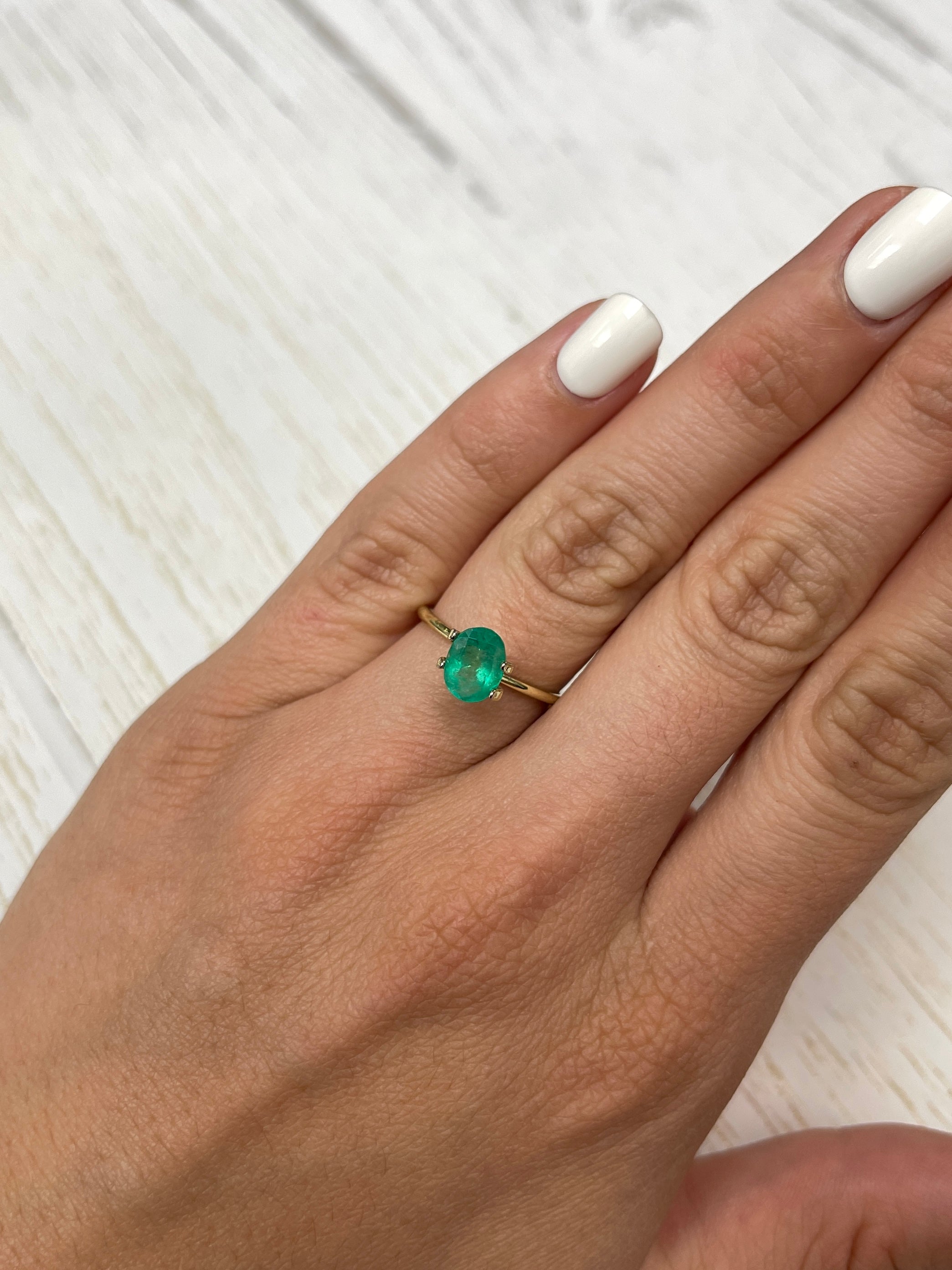 Bright Spring Green Gem - 26 Carat Colombian Emerald, Oval Cut