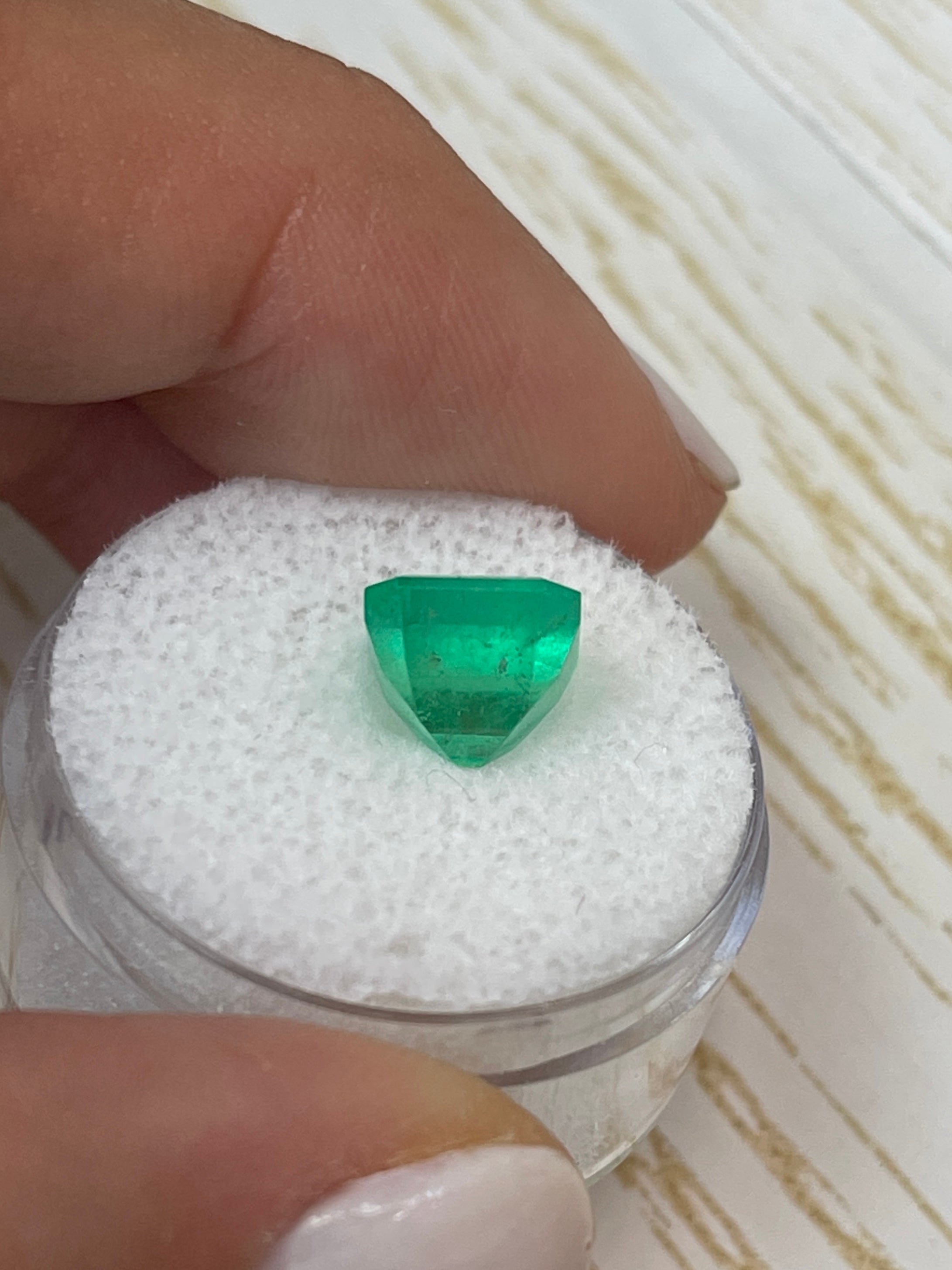 Natural Loose Colombian Emerald - 3.28 Carat Spring Green Sparkler