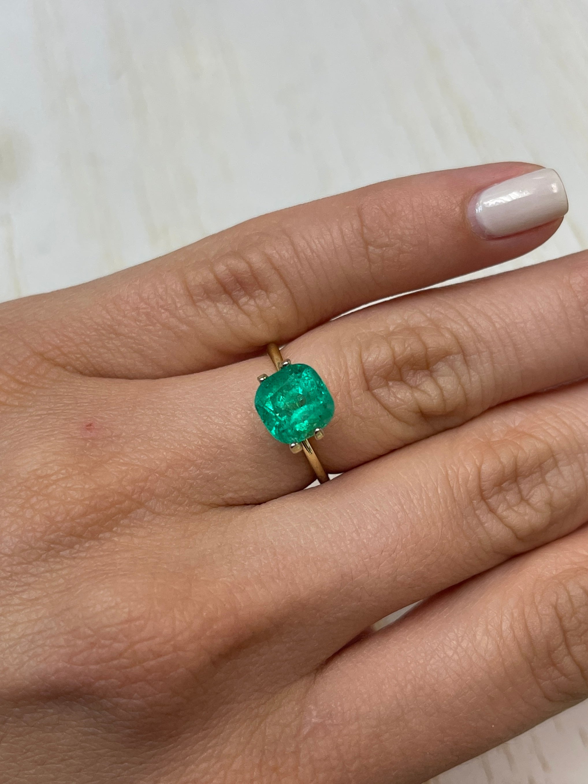 2.63 Carat 8.5x8.5 Natural Loose Colombian Emerald-Cushion Cut - JR Colombian Emeralds