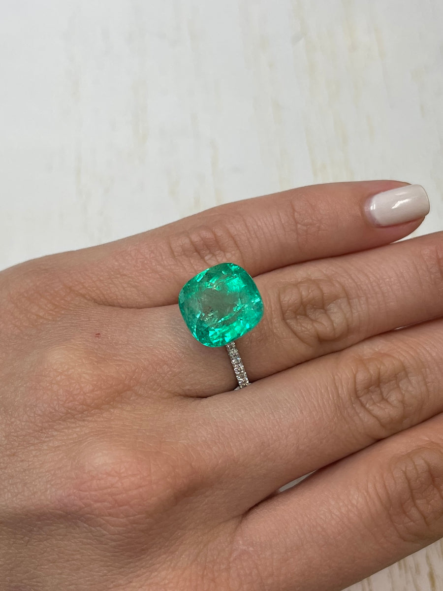 13.5x13mm Bluish Green Colombian Emerald - 11.34 Carat Loose Gemstone