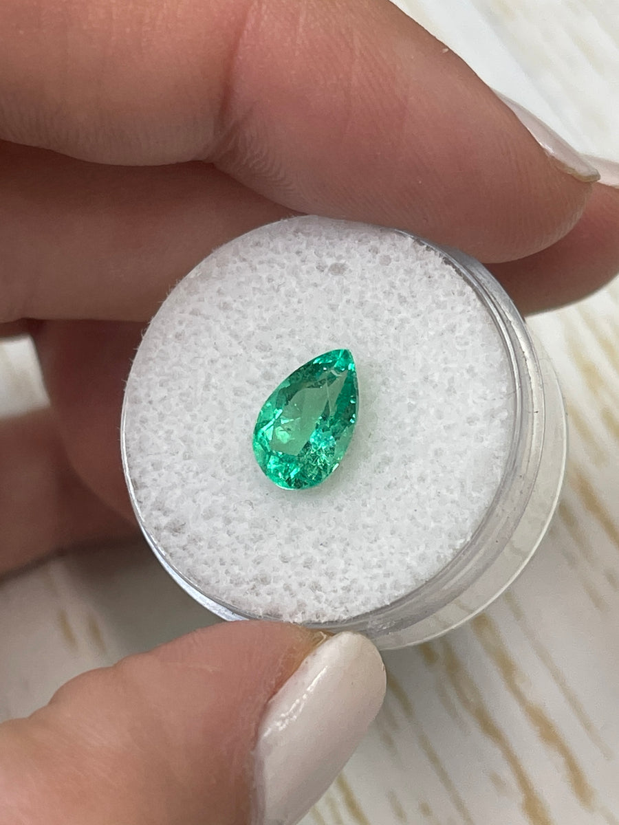 VS Clarity Pear Cut Emerald - 1.71 Carat, Natural Green Colombian Gem